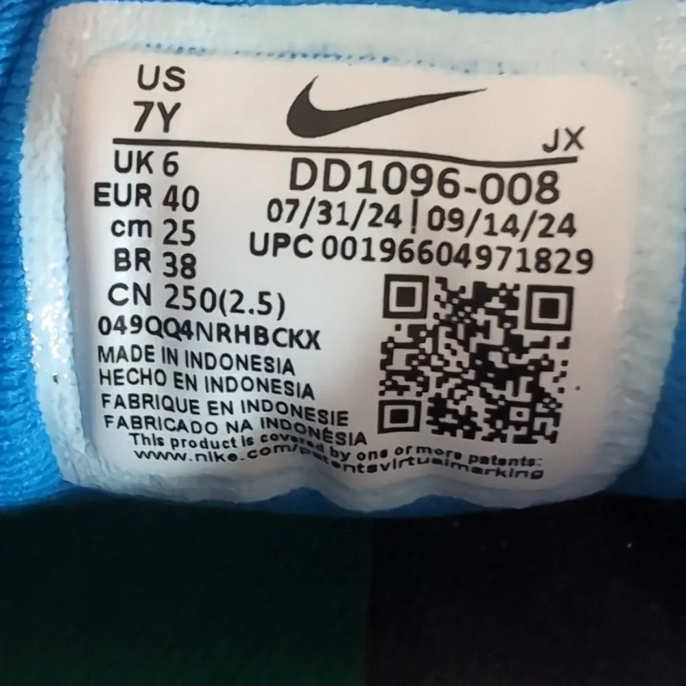 Nike Revolution 6 Big Kids' Road Running Shoes - Picture 2 of 7